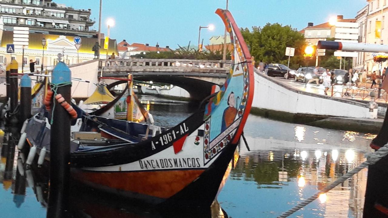 A Casa Da Ti Laura - Al Hotel Aveiro Exterior photo